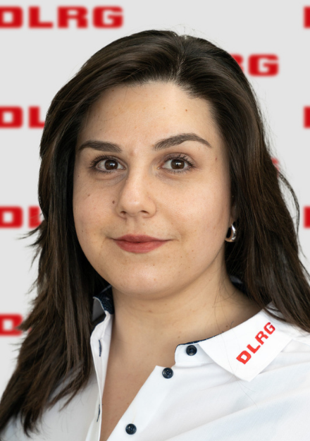 Portraitbild von Asli Yörükoglu, DLRG.