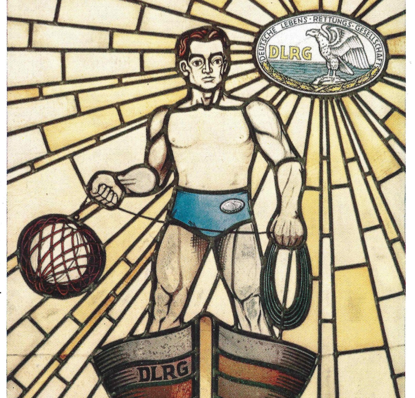 Postkarte mit einem Rettungsschwimmer im Boot und dem DLRG-Logo als Sonne, gemalt.